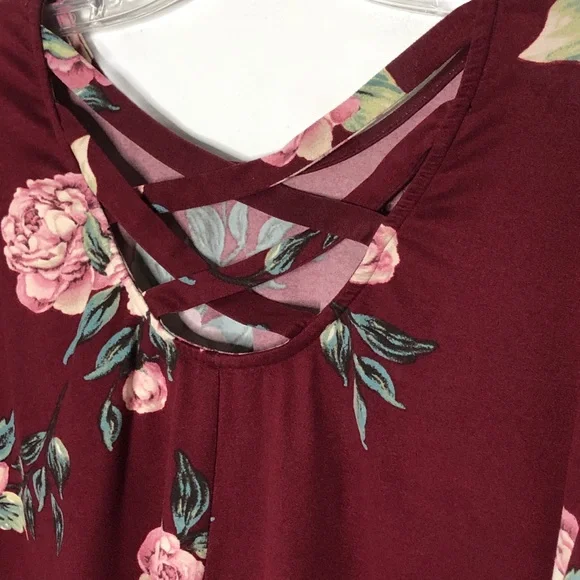 IZ BYER floral crisscross back tie front top | M - Picture 4 of 10